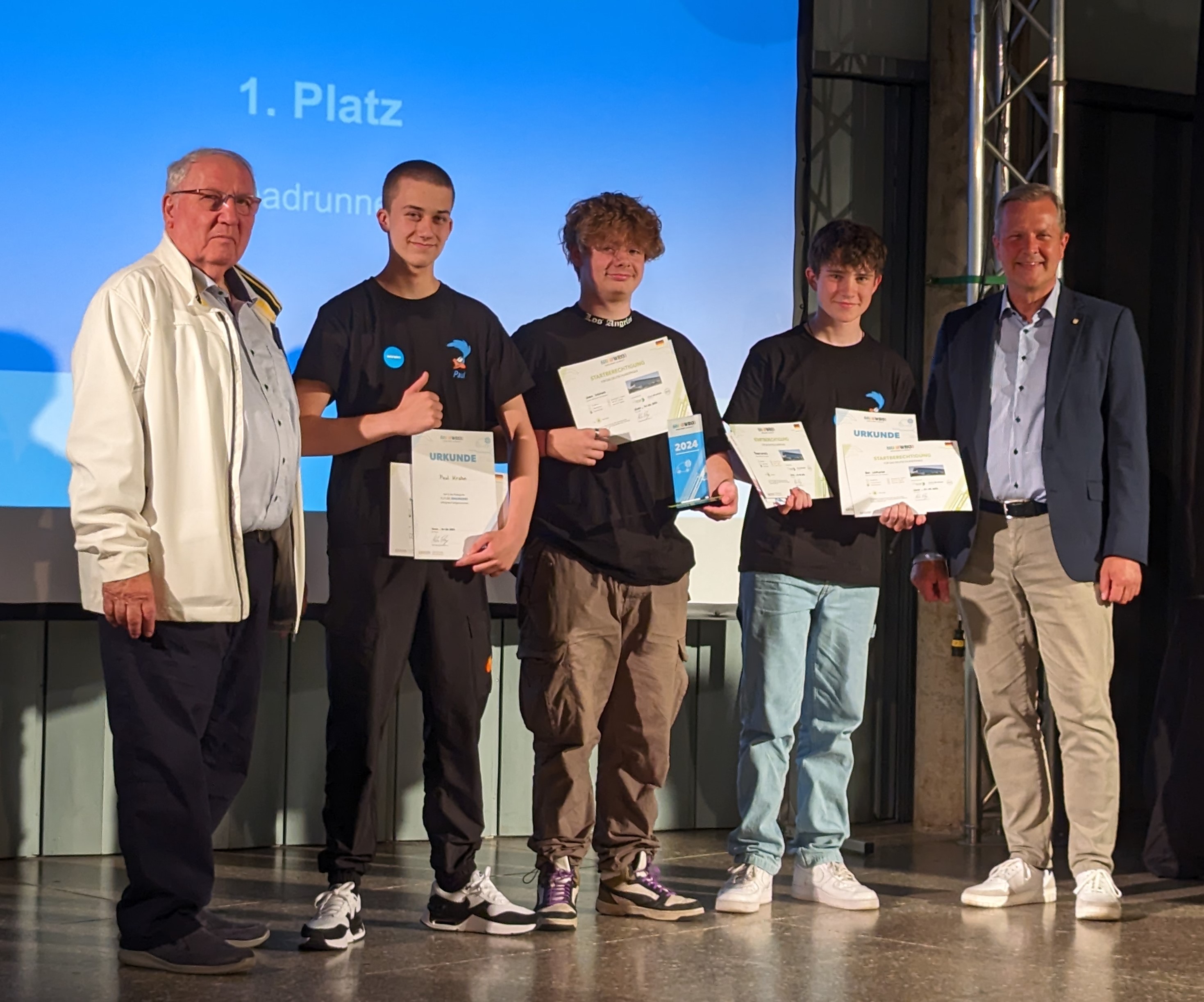 1 Platz Roadrunners